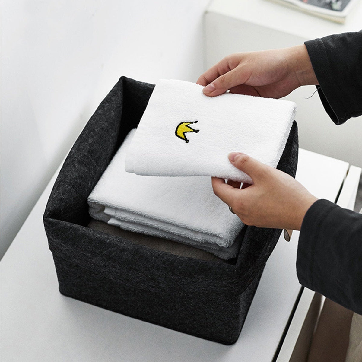 ChirolServ Felt Storage Basket – Foldable Edge & Practical Organisation